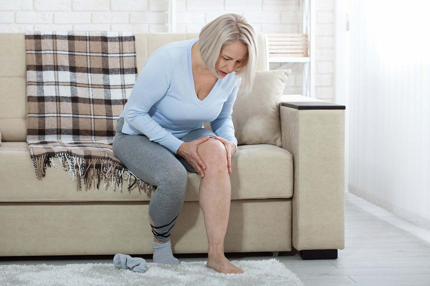 Osteoporosis Signs and Symptoms